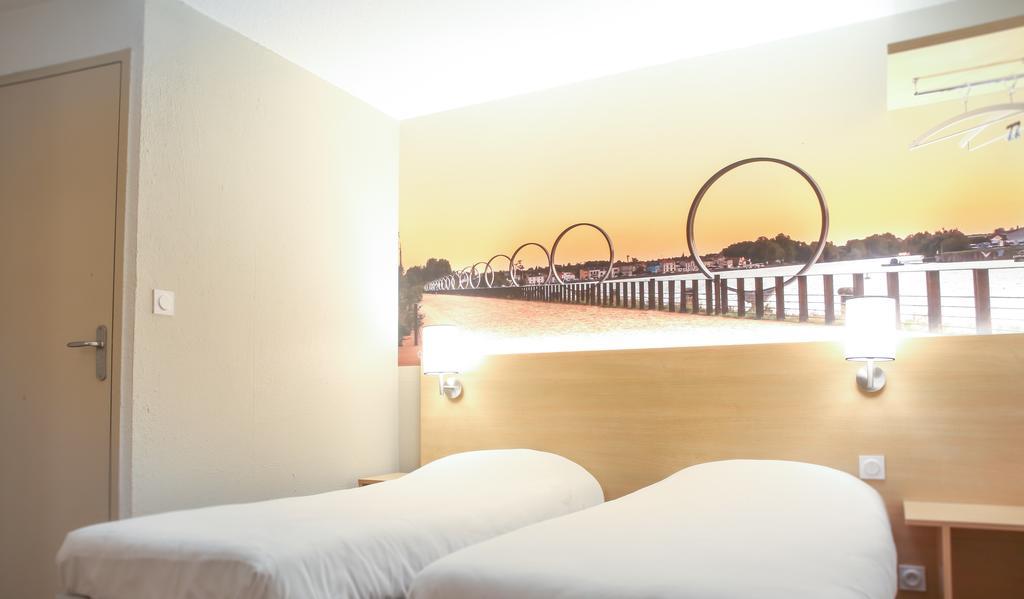 Hotel Inn Design Resto Novo ชาโตว์บรีอองต์ ภายนอก รูปภาพ